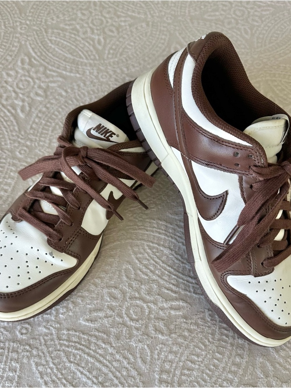 Nike Dunk Low Top Cacao Off White Vintage Brown Women's Size 8